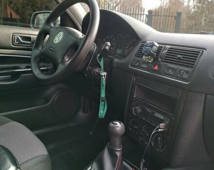 Сірий Фольксваген Гольф, об'ємом двигуна 1.6 л та пробігом 215 тис. км за 5300 $, фото 14 на Automoto.ua