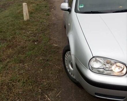 Серый Фольксваген Гольф, объемом двигателя 1.6 л и пробегом 222 тыс. км за 4700 $, фото 18 на Automoto.ua