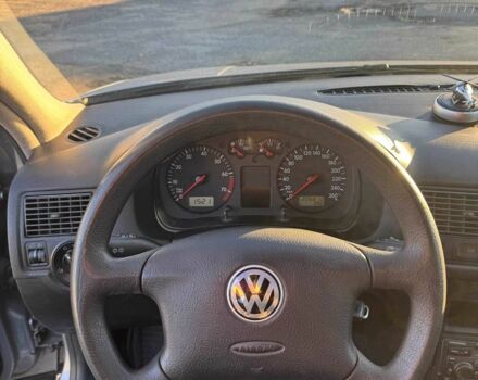 Серый Фольксваген Гольф, объемом двигателя 1.6 л и пробегом 226 тыс. км за 4000 $, фото 13 на Automoto.ua