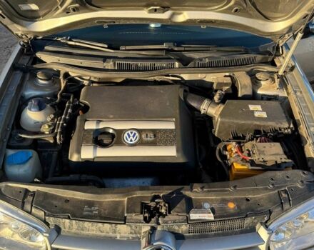 Серый Фольксваген Гольф, объемом двигателя 1.6 л и пробегом 226 тыс. км за 4000 $, фото 14 на Automoto.ua