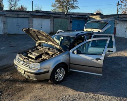 Серый Фольксваген Гольф, объемом двигателя 1.6 л и пробегом 226 тыс. км за 4000 $, фото 16 на Automoto.ua