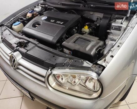 Серый Фольксваген Гольф, объемом двигателя 1.6 л и пробегом 262 тыс. км за 5000 $, фото 35 на Automoto.ua