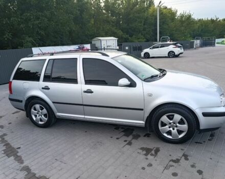 Серый Фольксваген Гольф, объемом двигателя 1.4 л и пробегом 208 тыс. км за 3800 $, фото 2 на Automoto.ua