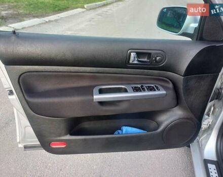 Серый Фольксваген Гольф, объемом двигателя 1.6 л и пробегом 308 тыс. км за 4950 $, фото 13 на Automoto.ua