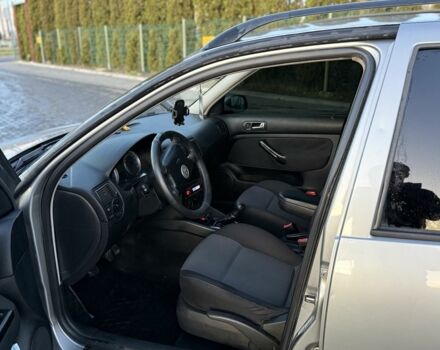 Серый Фольксваген Гольф, объемом двигателя 1.6 л и пробегом 320 тыс. км за 3333 $, фото 8 на Automoto.ua