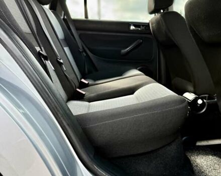 Серый Фольксваген Гольф, объемом двигателя 1.6 л и пробегом 201 тыс. км за 4490 $, фото 28 на Automoto.ua