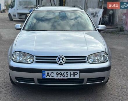 Серый Фольксваген Гольф, объемом двигателя 1.6 л и пробегом 273 тыс. км за 4200 $, фото 26 на Automoto.ua