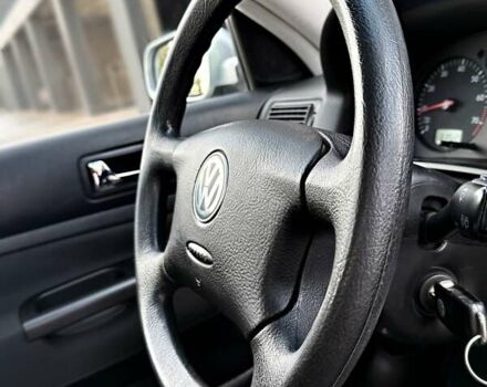 Серый Фольксваген Гольф, объемом двигателя 1.6 л и пробегом 201 тыс. км за 4490 $, фото 36 на Automoto.ua