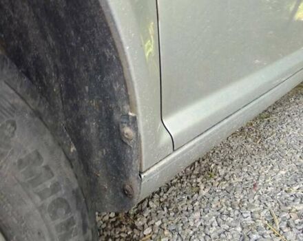 Серый Фольксваген Гольф, объемом двигателя 1.6 л и пробегом 332 тыс. км за 4500 $, фото 5 на Automoto.ua