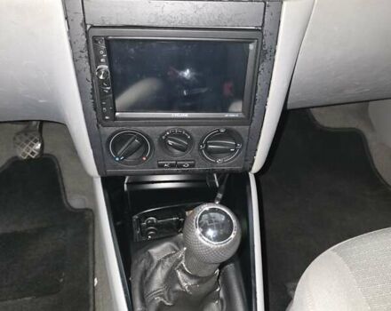 Серый Фольксваген Гольф, объемом двигателя 1.6 л и пробегом 291 тыс. км за 5500 $, фото 11 на Automoto.ua