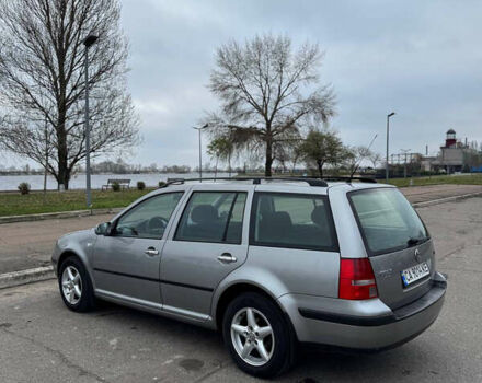 Серый Фольксваген Гольф, объемом двигателя 1.6 л и пробегом 246 тыс. км за 5300 $, фото 3 на Automoto.ua