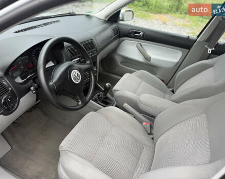 Серый Фольксваген Гольф, объемом двигателя 1.6 л и пробегом 201 тыс. км за 5499 $, фото 19 на Automoto.ua
