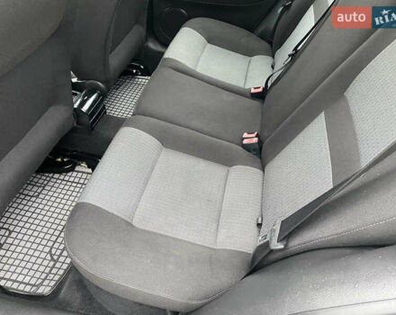 Серый Фольксваген Гольф, объемом двигателя 1.6 л и пробегом 199 тыс. км за 5100 $, фото 18 на Automoto.ua