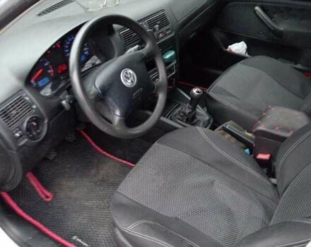 Серый Фольксваген Гольф, объемом двигателя 1.6 л и пробегом 250 тыс. км за 4000 $, фото 4 на Automoto.ua