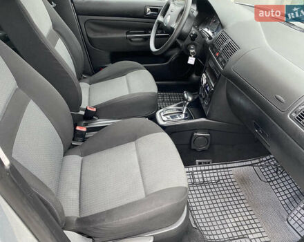 Серый Фольксваген Гольф, объемом двигателя 1.6 л и пробегом 199 тыс. км за 5100 $, фото 19 на Automoto.ua