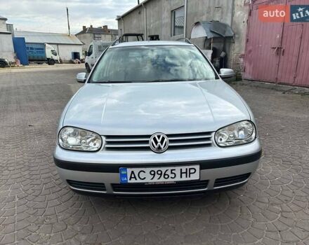 Серый Фольксваген Гольф, объемом двигателя 1.6 л и пробегом 273 тыс. км за 4200 $, фото 6 на Automoto.ua