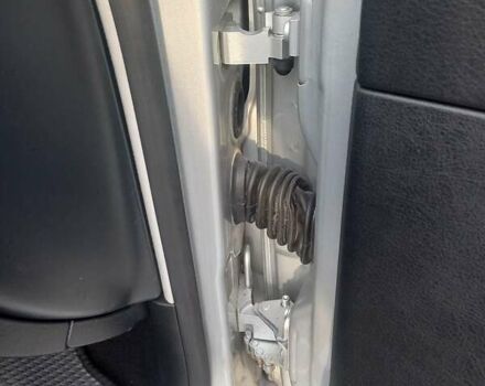 Серый Фольксваген Гольф, объемом двигателя 1.6 л и пробегом 308 тыс. км за 4950 $, фото 24 на Automoto.ua