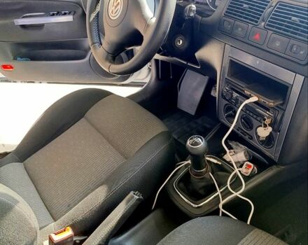 Фольксваген Гольф 2003 в Березовке на Automoto.ua Серый Фольксваген Гольф, объемом двигателя 2 л и пробегом 222 тыс. км за 5650 $, фото 1 на Automoto.ua