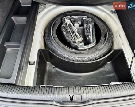 Серый Фольксваген Гольф, объемом двигателя 1.6 л и пробегом 201 тыс. км за 4490 $, фото 22 на Automoto.ua