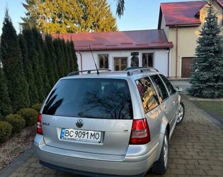 Серый Фольксваген Гольф, объемом двигателя 1.6 л и пробегом 300 тыс. км за 3900 $, фото 4 на Automoto.ua