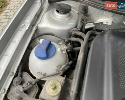 Серый Фольксваген Гольф, объемом двигателя 1.6 л и пробегом 199 тыс. км за 5100 $, фото 9 на Automoto.ua