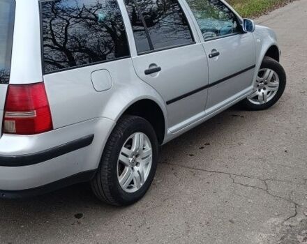 Серый Фольксваген Гольф, объемом двигателя 1.4 л и пробегом 240 тыс. км за 4200 $, фото 4 на Automoto.ua