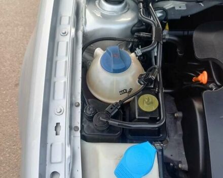 Серый Фольксваген Гольф, объемом двигателя 1.6 л и пробегом 308 тыс. км за 4950 $, фото 28 на Automoto.ua