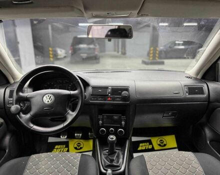 Серый Фольксваген Гольф, объемом двигателя 1.4 л и пробегом 246 тыс. км за 4700 $, фото 4 на Automoto.ua