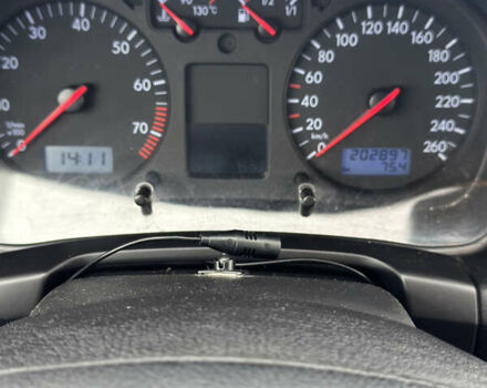 Серый Фольксваген Гольф, объемом двигателя 1.6 л и пробегом 202 тыс. км за 4400 $, фото 12 на Automoto.ua