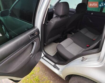Сірий Фольксваген Гольф, об'ємом двигуна 1.6 л та пробігом 323 тис. км за 4500 $, фото 14 на Automoto.ua
