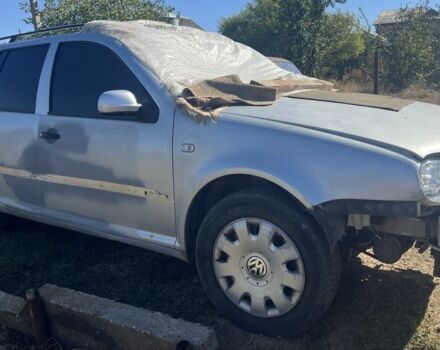 Фольксваген Гольф 2003 в Баштанке на Automoto.ua Серый Фольксваген Гольф, объемом двигателя 1.6 л и пробегом 218 тыс. км за 1200 $, фото 1 на Automoto.ua