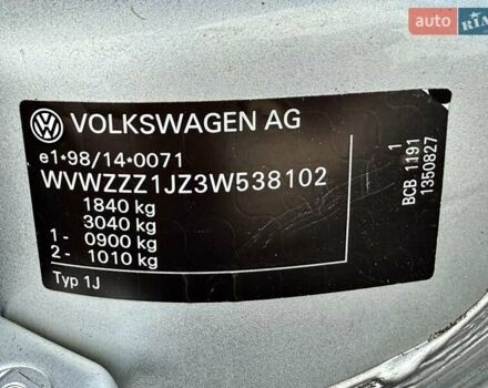 Серый Фольксваген Гольф, объемом двигателя 1.6 л и пробегом 201 тыс. км за 4490 $, фото 15 на Automoto.ua