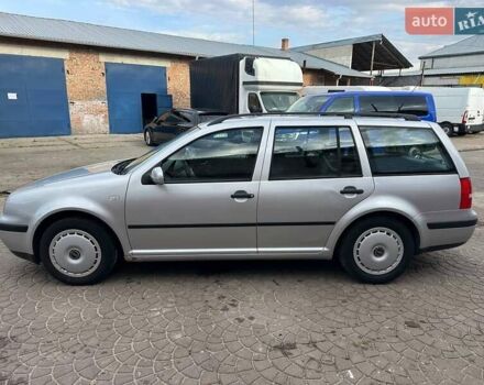 Серый Фольксваген Гольф, объемом двигателя 1.6 л и пробегом 273 тыс. км за 4200 $, фото 7 на Automoto.ua