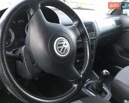 Фольксваген Гольф 2003 у Теребовле на Automoto.ua Сірий Фольксваген Гольф, об'ємом двигуна 1.39 л та пробігом 219 тис. км за 4499 $, фото 22 на Automoto.ua