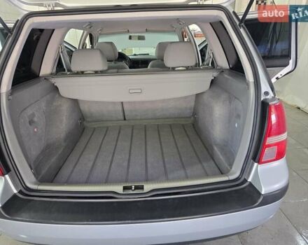 Серый Фольксваген Гольф, объемом двигателя 1.6 л и пробегом 291 тыс. км за 5500 $, фото 5 на Automoto.ua