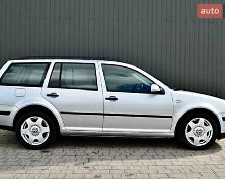 Серый Фольксваген Гольф, объемом двигателя 1.6 л и пробегом 201 тыс. км за 4490 $, фото 5 на Automoto.ua