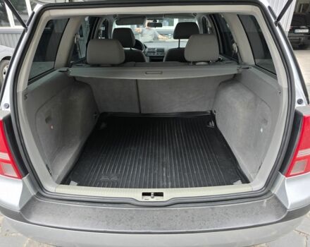 Сірий Фольксваген Гольф, об'ємом двигуна 1.6 л та пробігом 293 тис. км за 5500 $, фото 6 на Automoto.ua