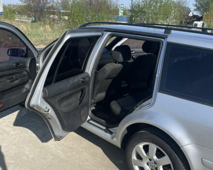 Серый Фольксваген Гольф, объемом двигателя 1.9 л и пробегом 295 тыс. км за 4000 $, фото 2 на Automoto.ua