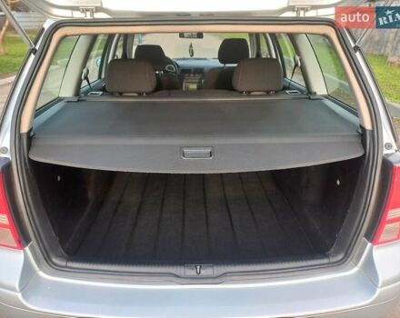 Серый Фольксваген Гольф, объемом двигателя 1.6 л и пробегом 308 тыс. км за 4950 $, фото 17 на Automoto.ua