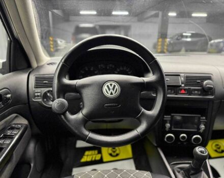 Серый Фольксваген Гольф, объемом двигателя 1.4 л и пробегом 246 тыс. км за 4700 $, фото 3 на Automoto.ua