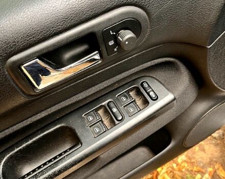 Сірий Фольксваген Гольф, об'ємом двигуна 1.6 л та пробігом 226 тис. км за 4350 $, фото 8 на Automoto.ua