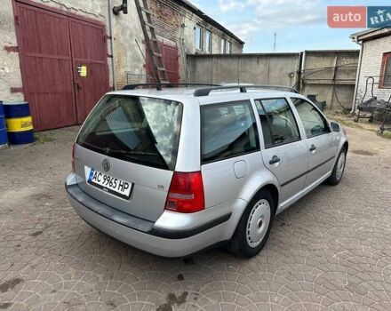 Серый Фольксваген Гольф, объемом двигателя 1.6 л и пробегом 273 тыс. км за 4200 $, фото 4 на Automoto.ua