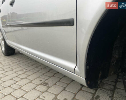 Серый Фольксваген Гольф, объемом двигателя 1.6 л и пробегом 199 тыс. км за 5100 $, фото 5 на Automoto.ua