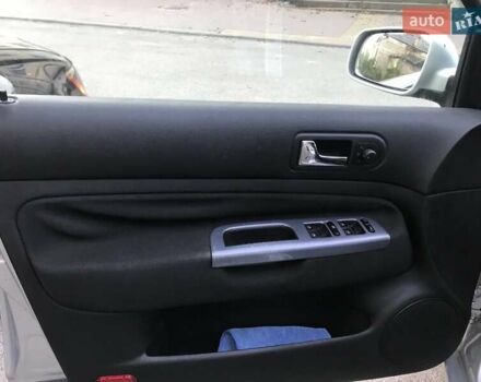 Фольксваген Гольф 2003 у Теребовле на Automoto.ua Сірий Фольксваген Гольф, об'ємом двигуна 1.39 л та пробігом 219 тис. км за 4499 $, фото 18 на Automoto.ua