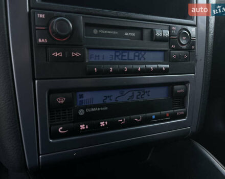 Серый Фольксваген Гольф, объемом двигателя 1.4 л и пробегом 251 тыс. км за 4150 $, фото 75 на Automoto.ua