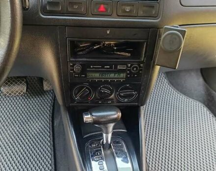 Сірий Фольксваген Гольф, об'ємом двигуна 1.6 л та пробігом 197 тис. км за 4700 $, фото 11 на Automoto.ua