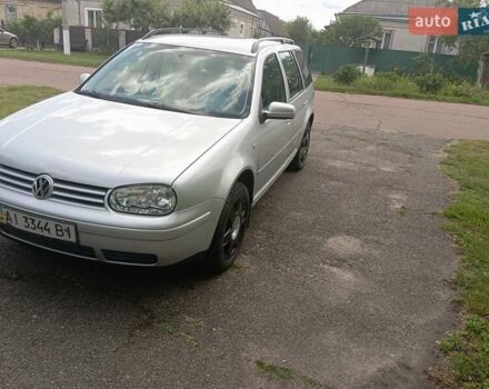 Серый Фольксваген Гольф, объемом двигателя 1.6 л и пробегом 207 тыс. км за 5100 $, фото 8 на Automoto.ua