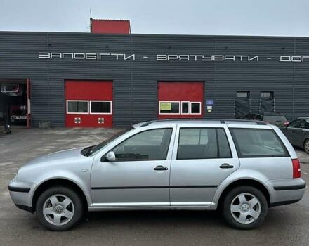 Серый Фольксваген Гольф, объемом двигателя 1.6 л и пробегом 184 тыс. км за 4200 $, фото 4 на Automoto.ua