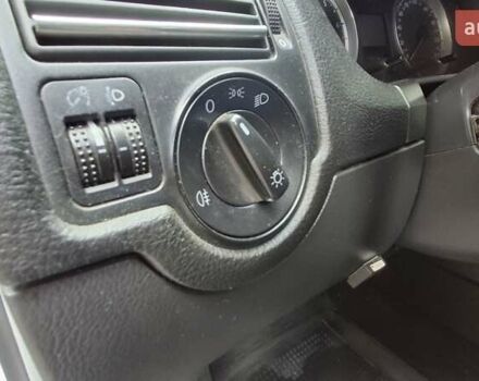 Серый Фольксваген Гольф, объемом двигателя 1.6 л и пробегом 265 тыс. км за 5200 $, фото 16 на Automoto.ua