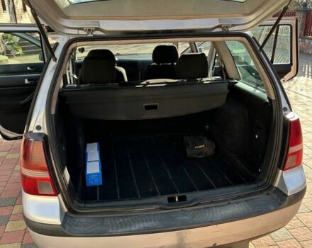 Серый Фольксваген Гольф, объемом двигателя 1.9 л и пробегом 322 тыс. км за 1950 $, фото 2 на Automoto.ua